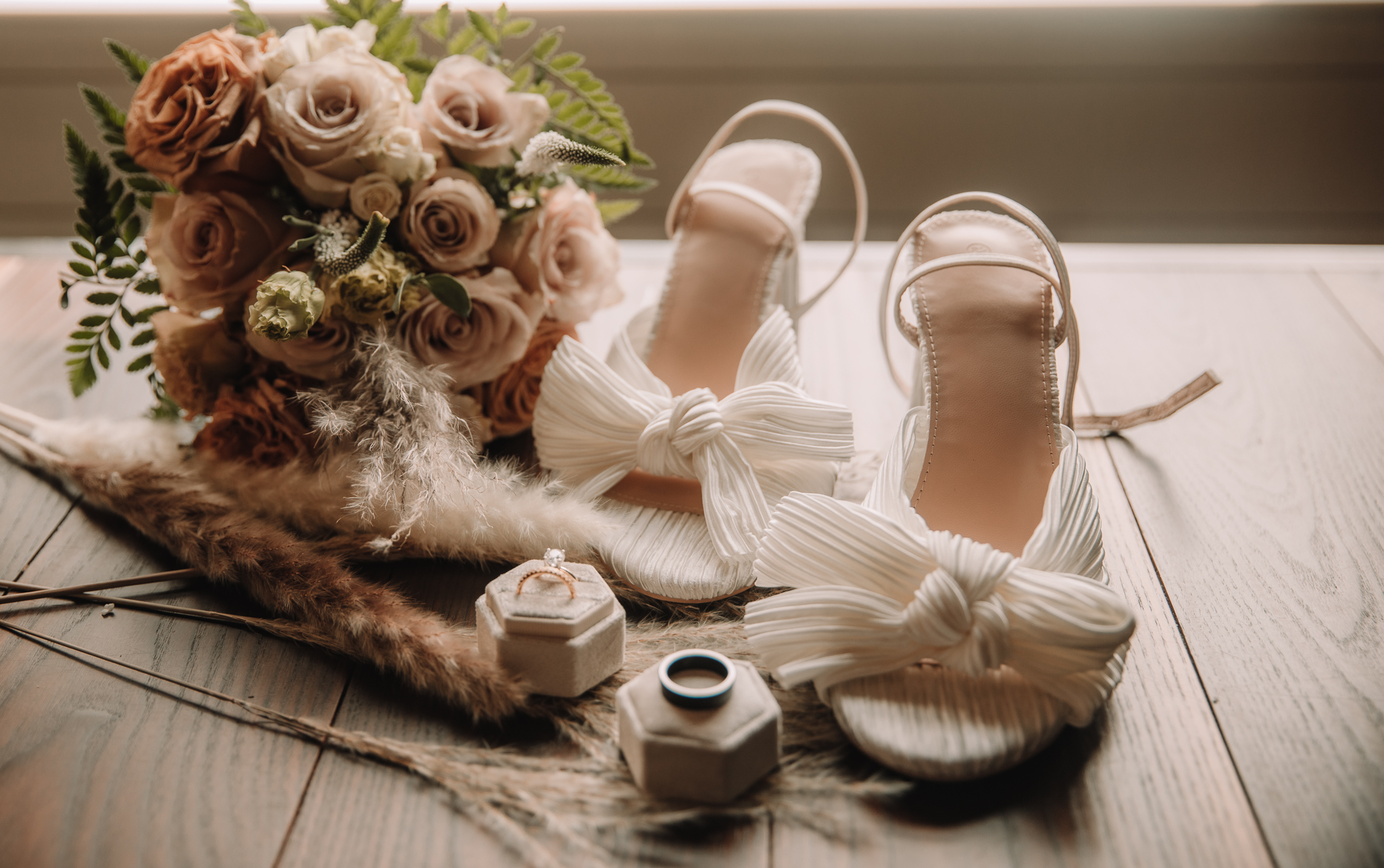 Top flat-lay tips for brides from a professional wedding photographer 