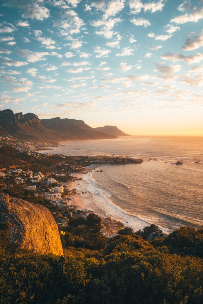 Beautiful elopement destination at the top of Lion's head in Cape Town, South Africa