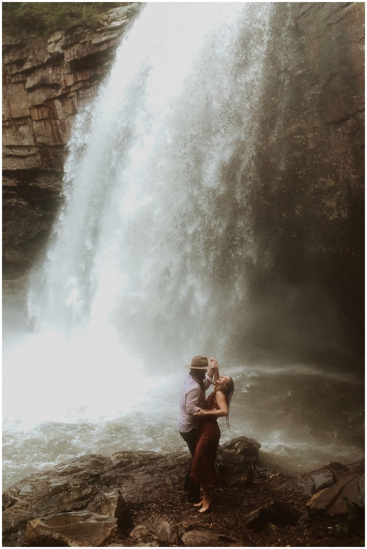 Engagement Couple at Minnehaha Falls waterfall in Minneapolis