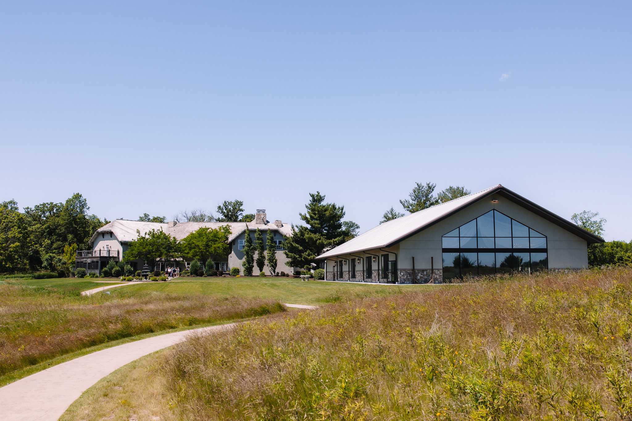 Beautiful venue shot of the Edward Anne Estate at Bavaria Downs in Chaska, MN