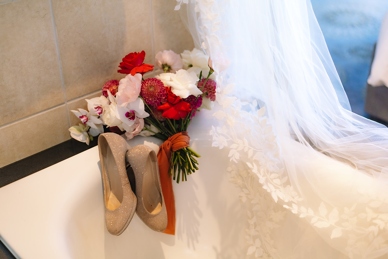 Bridal bouquet and details before a Cape Town elopement on the Western Cape coast